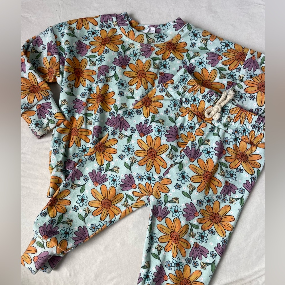 Little One Shop Bamboo Laura Mae Floral Crewneck Sweat Set
